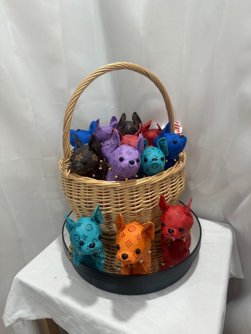 French bulldog,12 dog charm fashionable design for any handbag NWT 12 idogs only